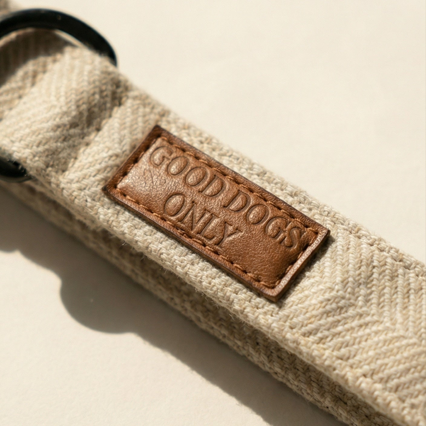 Tweed Collar